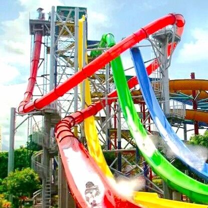 Deslizamiento de agua de fibra de vidrio personalizado para parque acuático Resort Hotel impermeabilización