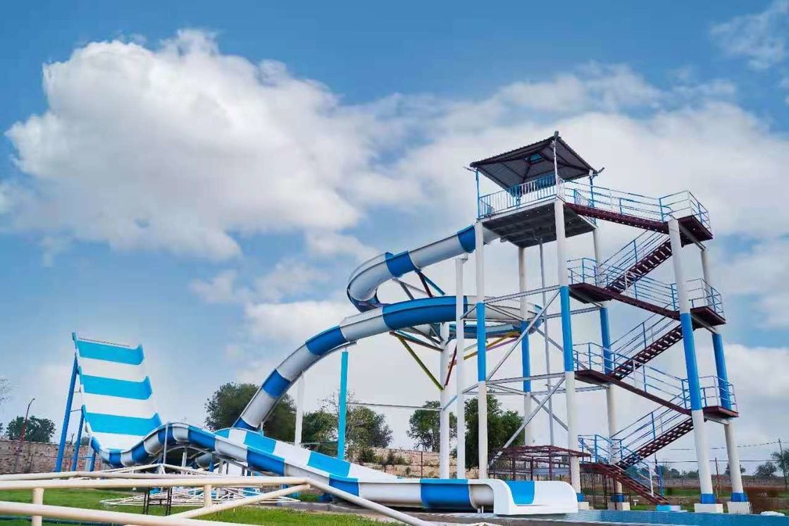 Gran capacidad Boomerang Piscina tobogán Parque acuático tobogán acuático para 2-3 personas