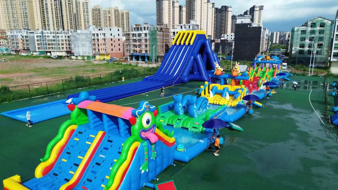 Alianza Inflable Jardín de juegos Casa de salto Deslizamiento de agua Niños Castillos de salto Casa de salto de agua inflable Fo